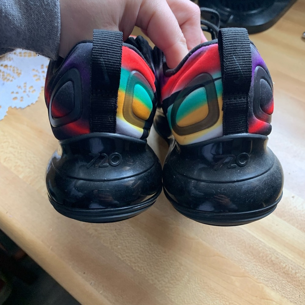 Nike Air Max 720 - Picture 4 of 4